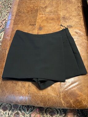 Zara asymmetrical black skirt